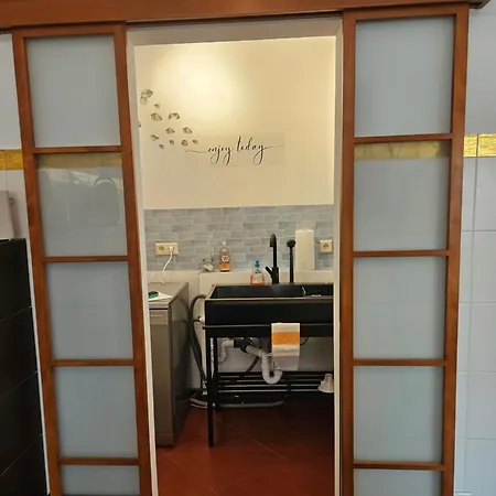 Moai - Riverside - Monteur - Kostenloser Parkplatz, Wlan, Waschtrockner, Smart Tv Erlangen