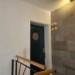 Moai - Riverside - Monteur - Kostenloser Parkplatz, Wlan, Waschtrockner, Smart Tv Lejlighed