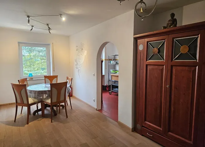 Moai - Riverside - Monteur - Kostenloser Parkplatz, Wlan, Waschtrockner, Smart Tv Apartamento